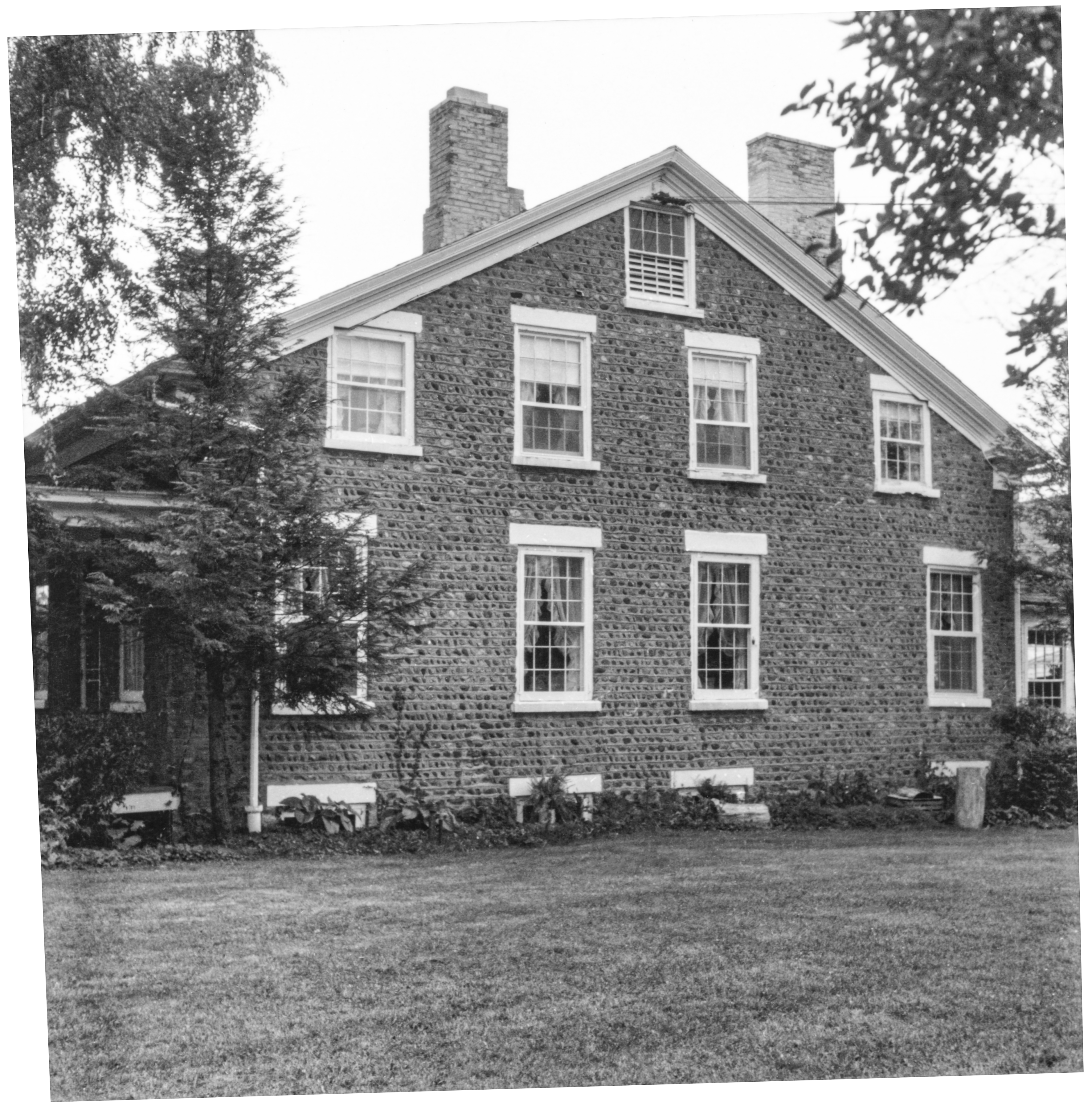 GP Wayne Lyons Lyo-5 2-1 N